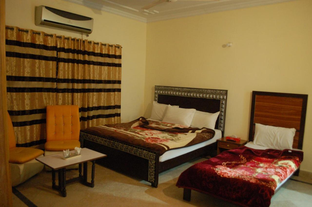 Khyber Inn Исламабад Екстериор снимка